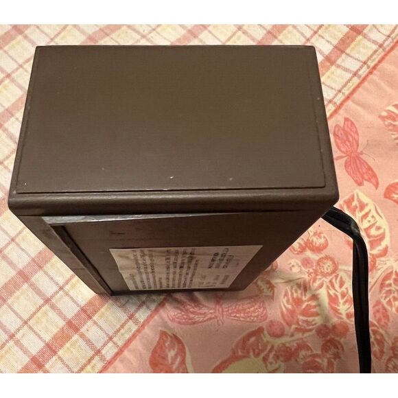 Vintage Spartus Digital Alarm Clock 1120-C1 W Wood Grain Portable 60hz Retro - Picture 4 of 6